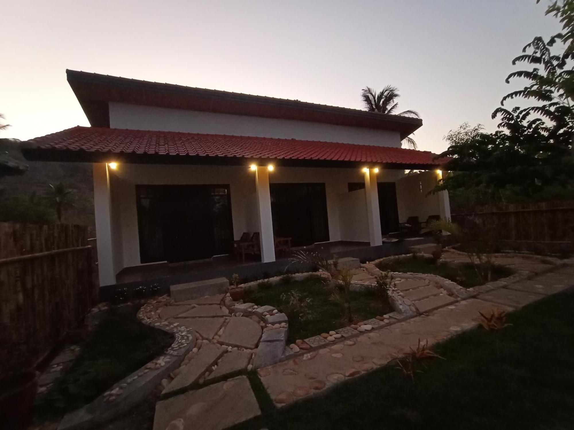 Barrel Homestay Areguling Kuta  Kamer foto